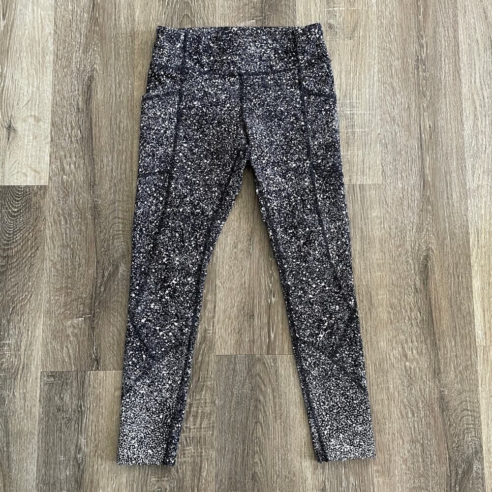 Lululemon Tight Stuff II Crop Legging in Salt Alpine - Size: 6 - Picture 1 of 7